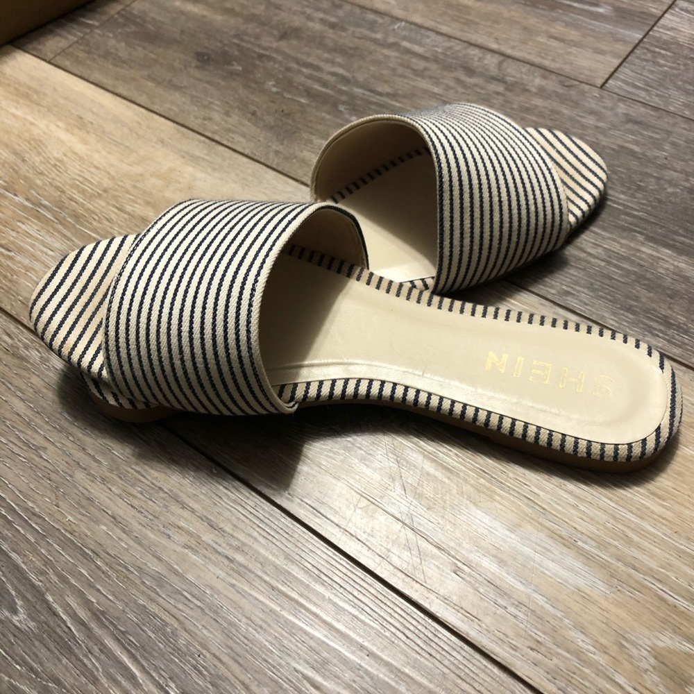 Women’s slides
